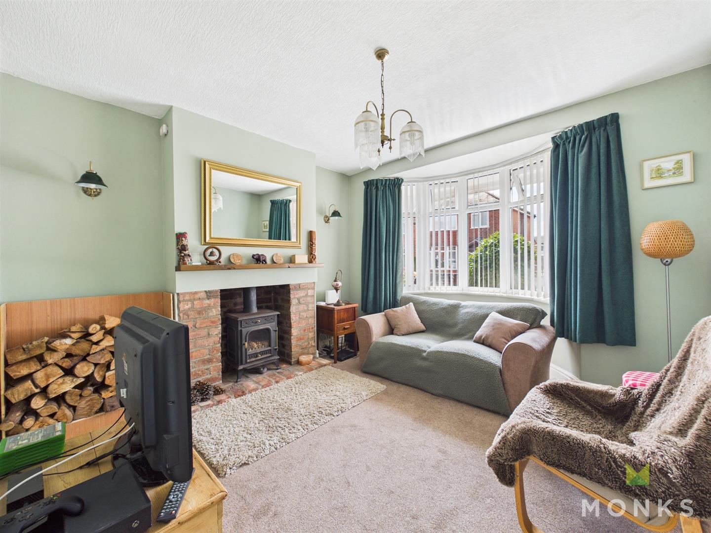 6 Monkmoor Avenue, Oswestry, SY11 2LD SSTC